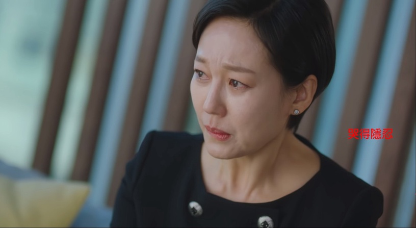 Netflix《非常律師禹英禑》朴恩斌「演技細節」解析!母女相認「微表情變化」太絕,她連當背景都在飆戲