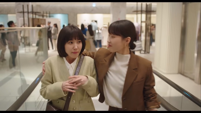 Netflix《非常律師禹英禑》秀妍6個「超暖細節」!為英禑鳴不平、遇危險,她「這反應」真能看出人品!