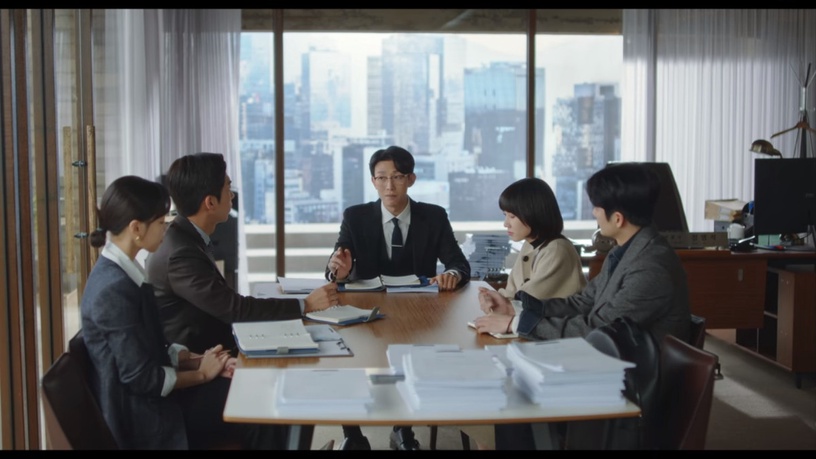 「專業律師」評價《禹英禑》!劇情寫實但也有Bug,現實中「頂級律所」不會這樣帶新人