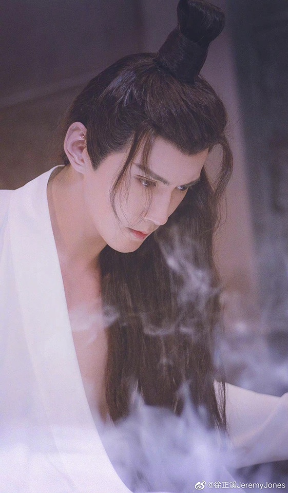 網熱「古裝比女人還美」的男星6:徐正溪