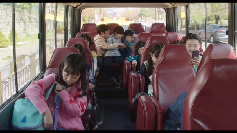 Netflix《非常律師禹英禑》揭韓國病態升學主義!小學生10點補習班回家還算早?國高中才是「地獄開始」