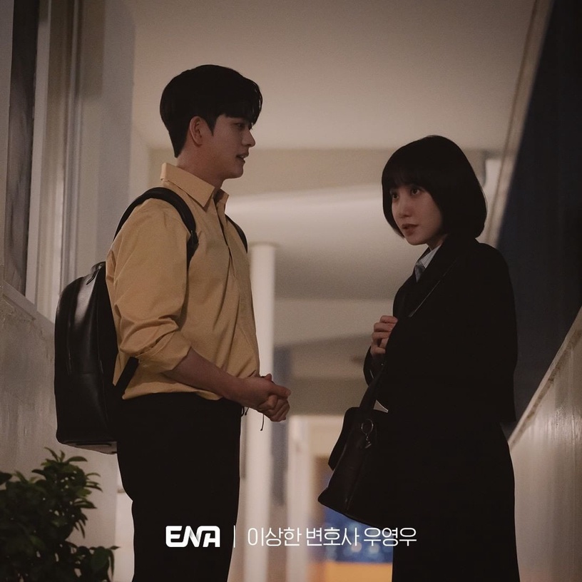 《禹英禑》案件隱藏意義解析!背鰭彎曲的虎鯨以「提利康」為原型,「朴樹」設定藏深意