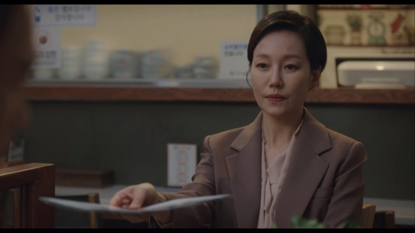 Netflix《非常律師禹英禑》劇情的「正反兩面性」!太守美超自私?網議她不是壞人,只是「立場不同」!