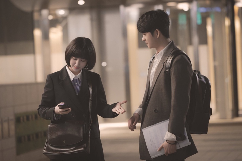 《禹英禑》濬浩「職業解密」!他職位最接近「律師助理+調查員」,地位比英禑低很多?
