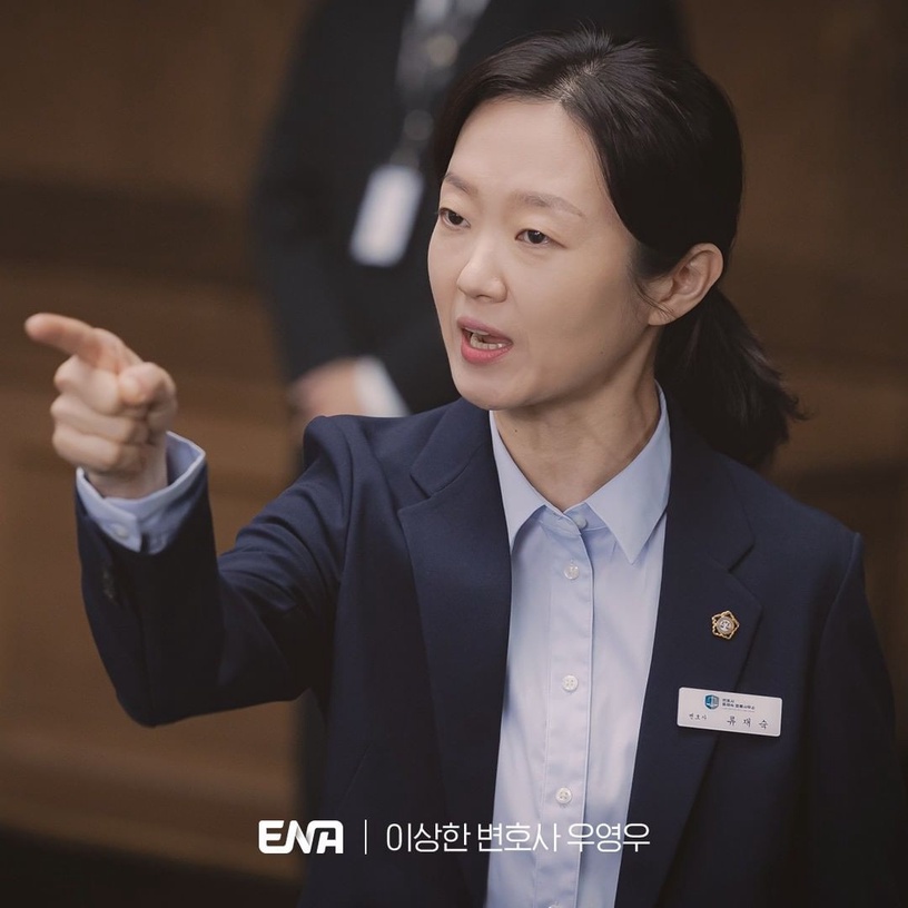 《非常律師禹英禑》捲5大「女權主義」爭議:文智媛編劇過去被挖出,ENA緊急刪除貼文!
