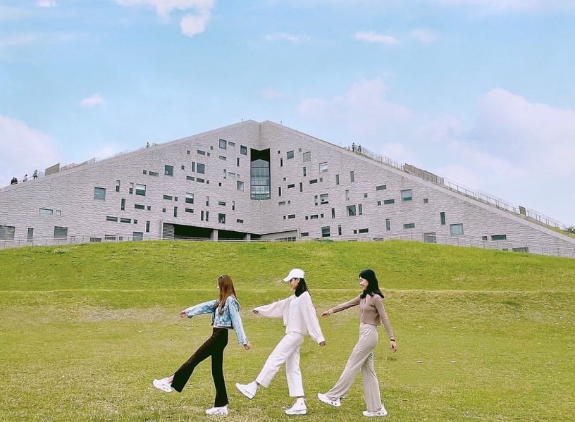 台東打卡景點推薦7:台東大學圖書館