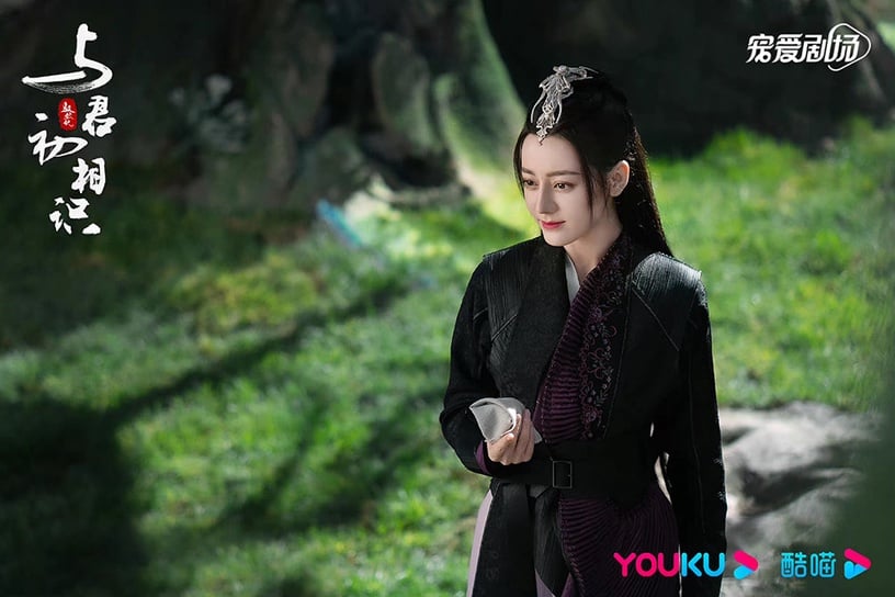 出自同一作者的「古裝女神」3:迪麗熱巴 飾演《與君初相識・恰似故人歸》紀雲禾