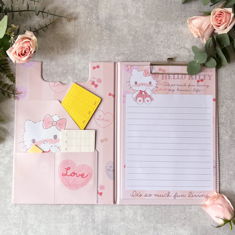 7-11xHELLO KITTY「A4多用途手寫板」,售價199元/個