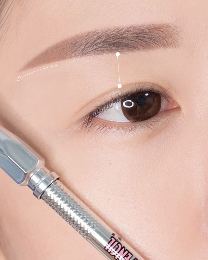 新手必學「眉型自測法」!簡單4步驟精準測出眉型,搭配眉妝重點,臉型比例更協調