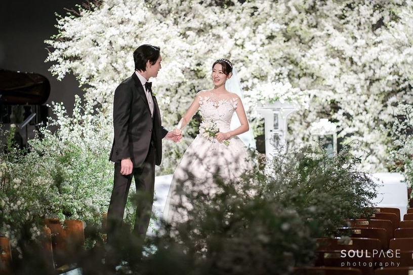 2022韓星結婚潮!南宮珉愛情長跑7年,孔曉振10月舉行婚禮,玄是韓國演藝圈摸犯情侶的