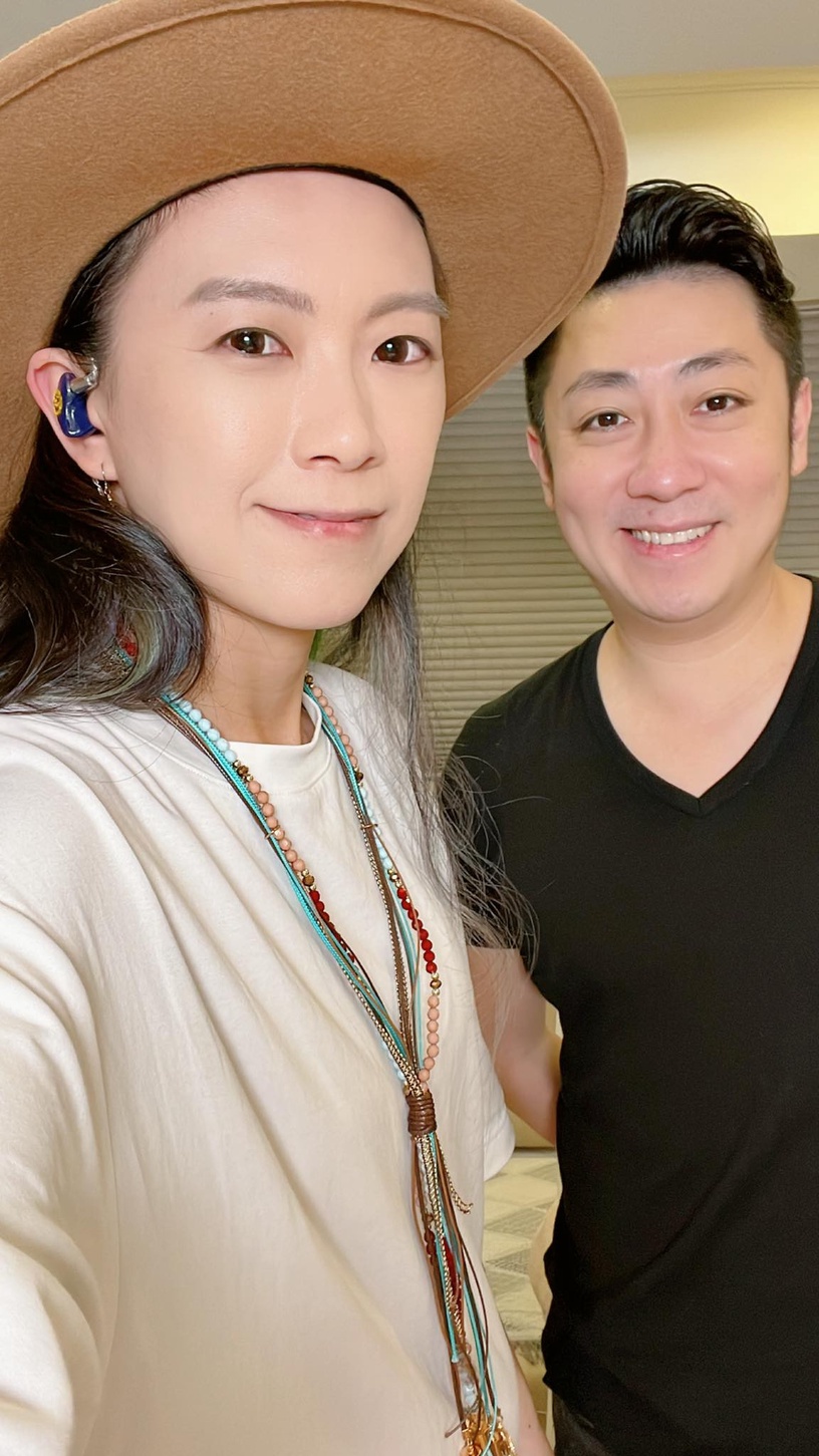 《超級偶像》選手近況!艾成、朱俐靜離開網不捨,張芸京仍在音樂界浮沉,公認發展最好是她