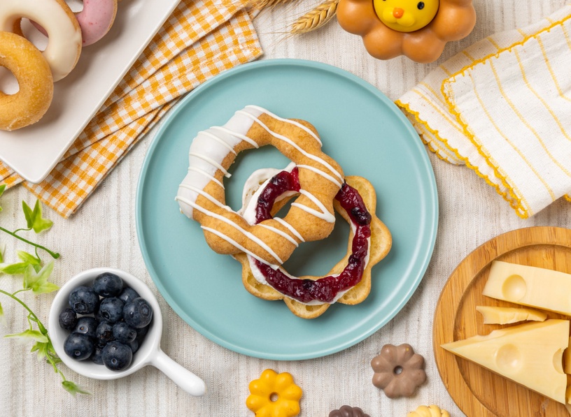 布丁狗變甜甜圈!Mister Donut x三麗鷗推「大耳狗&布丁狗甜甜圈」,再推超萌周邊!