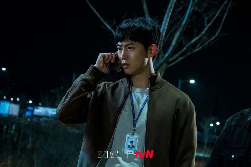推理懸疑韓劇《Blind局中人》6大看點,《Voice4》導演執導、玉澤演熱血破案!