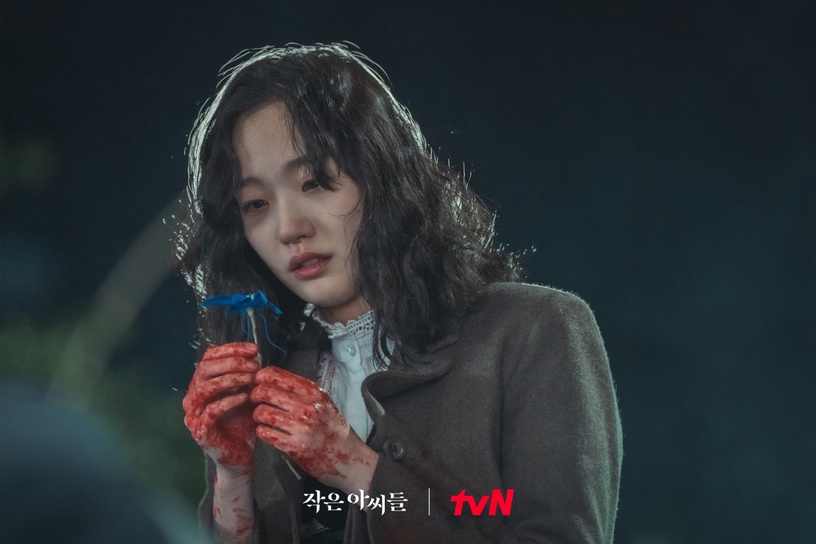 網議《小女子》劇情槽點!「仁珠」藏不好20億、突然被打太狗血,三姊妹人設太不討喜?