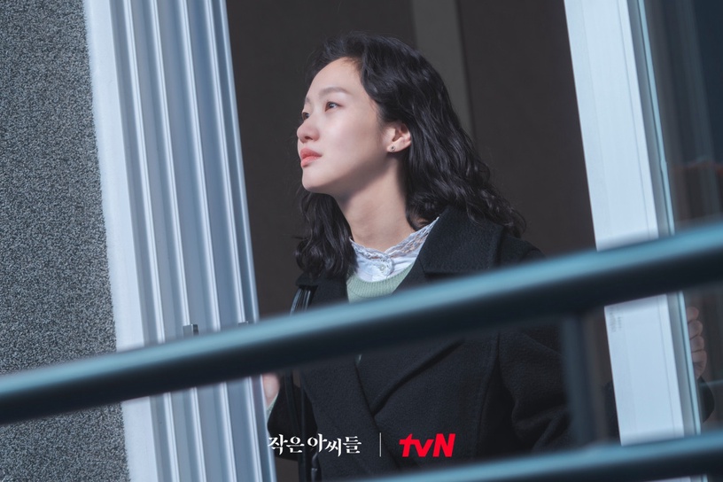 網議《小女子》劇情槽點!「仁珠」藏不好20億、突然被打太狗血,三姊妹人設太不討喜?
