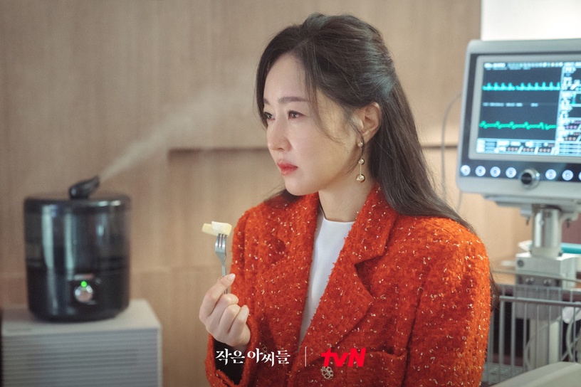 《小女子》最新劇情預測!花英可能沒死?藍色蘭花代表生死?網猜結尾仁珠不是兇手