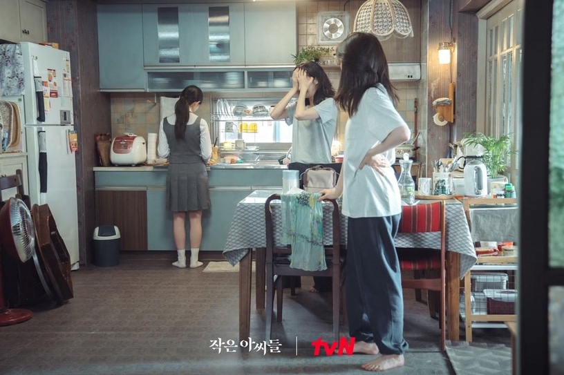 「無能本身就是件壞事。」《小女子》15句「反貧窮」金句,掀開社會黑暗面紗。