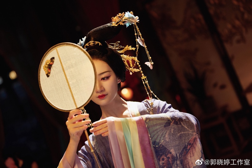 這些「絕美古裝」是同個造型師!《狐妖小紅娘》楊冪妖媚,楊超越這部不輸《蒼蘭訣》!