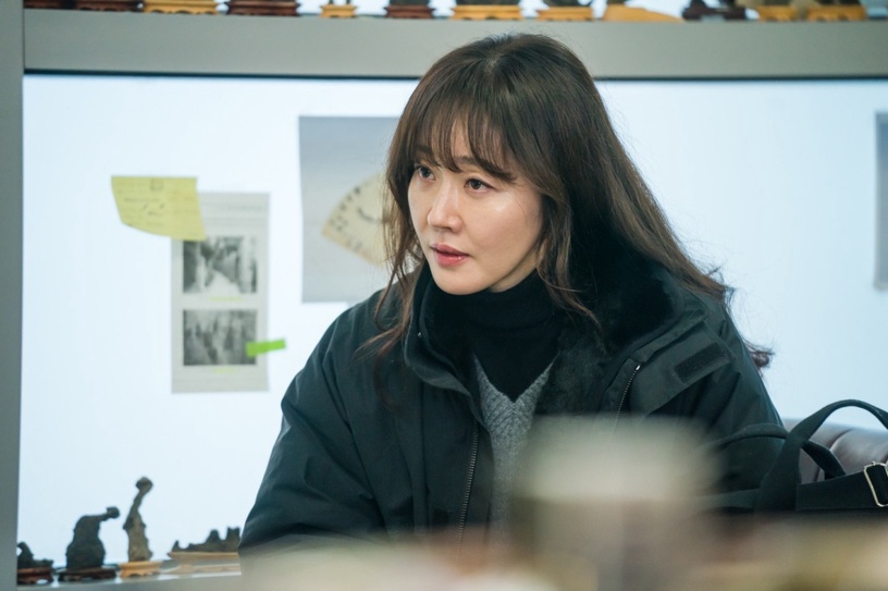 《小女子》「怪物元尚雅」嚴志媛經典角色:與南宮珉合作《操作》,《素媛》形象超反差