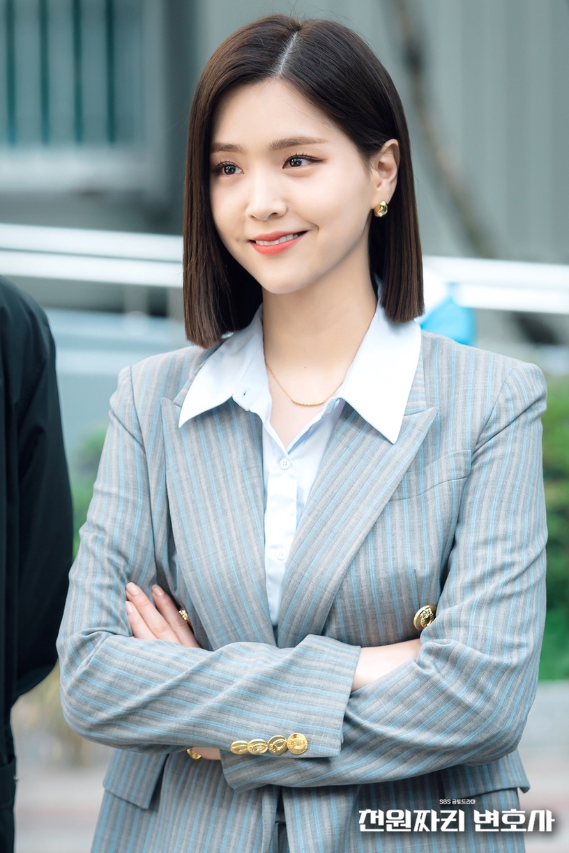 近期韓國演員「話題熱度」TOP10!陸星材贏朴敏英,金高銀第二,冠軍是這位信看演員