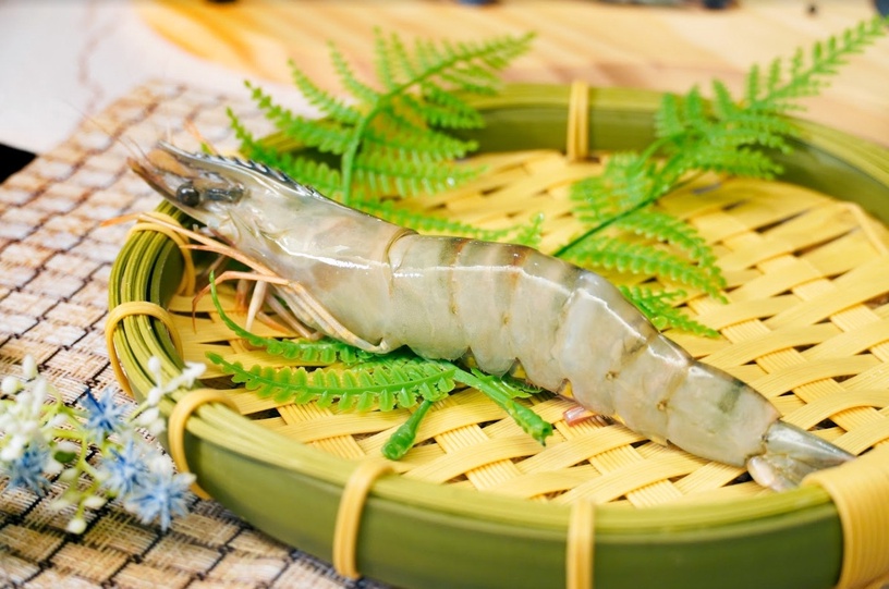 哞哞屋和牛燒肉「10月壽星生日優惠」:壽星享巨大海虎蝦吃到飽
