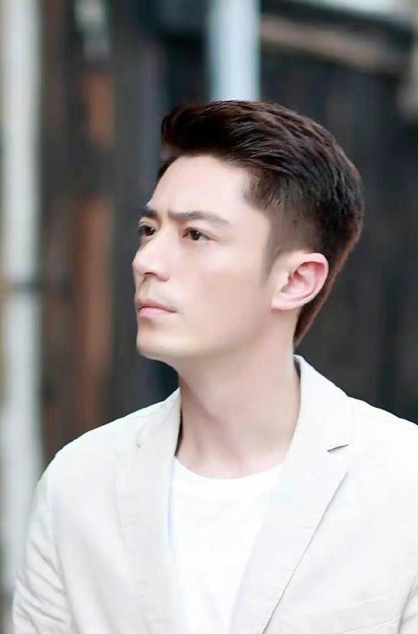「丁墨小說改編」陸劇男主!《他來了請閉眼》霍建華太還原,《烏雲遇皎月》金瀚卻挨酸
