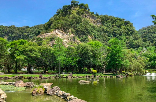 9間「雙北露營」推薦!陽明山「趣兒chill藍鵲菲菲」豪華露營新開幕,台北露營這裡免費