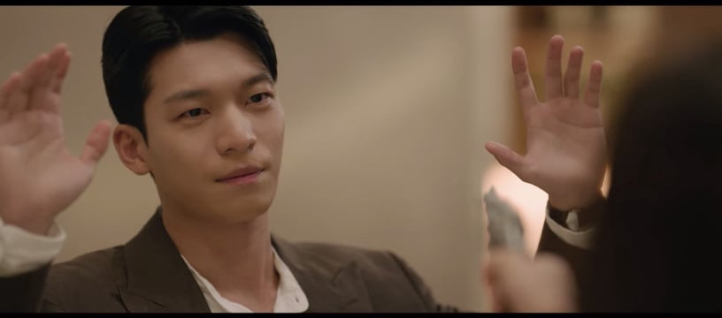 《小女子》魏嘏雋9個高帥場面!多次解救仁珠、對仁珠摸頭殺,反將朴載相一軍太過癮