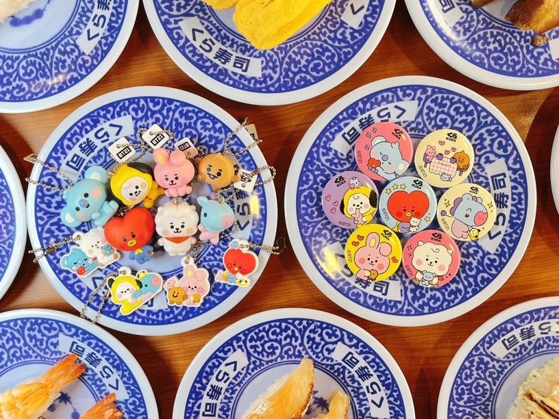 BT21現身藏壽司!藏壽司「BT21扭蛋」18款限定登場,超萌吊飾、磁鐵「這天」開扭!