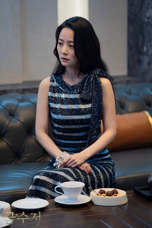 《人生勝利組》10位配角!承天爸演過《雲畫》,她和金泰希&韓韶禧並稱「蔚山5大美女」