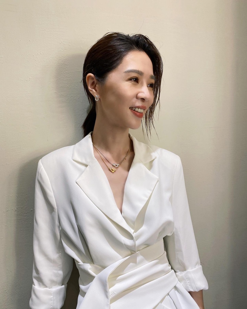 揭密「金鐘視后」謝盈萱!曾為郭碧婷做配、周迅和孫儷都輸給她,真正的謝盈萱就是俗女