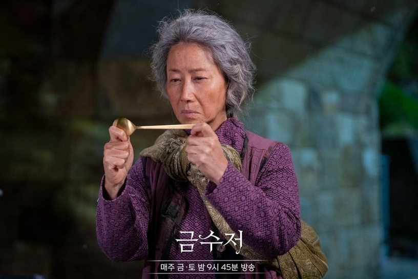 《人生勝利組》初版「劇情設定」!原本「金湯匙」能用無數次?爸爸們也用過金湯匙?