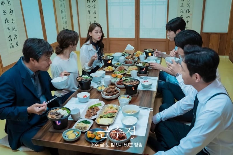《人生勝利組》初版「劇情設定」!原本「金湯匙」能用無數次?爸爸們也用過金湯匙?