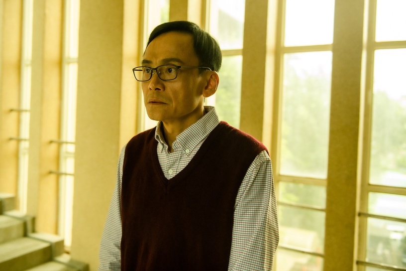 Netflix《她和她的她》角色介紹:陳以文 飾演 老師謝志忠