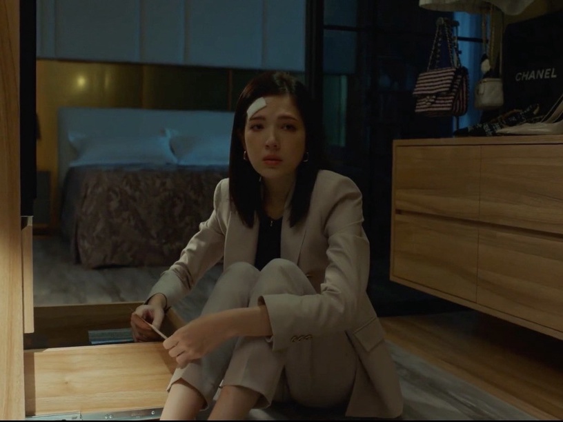 《她和她的她》什麼是「解離」?因為太痛苦了,林晨曦潛意識在避免自己「徹底崩潰」!