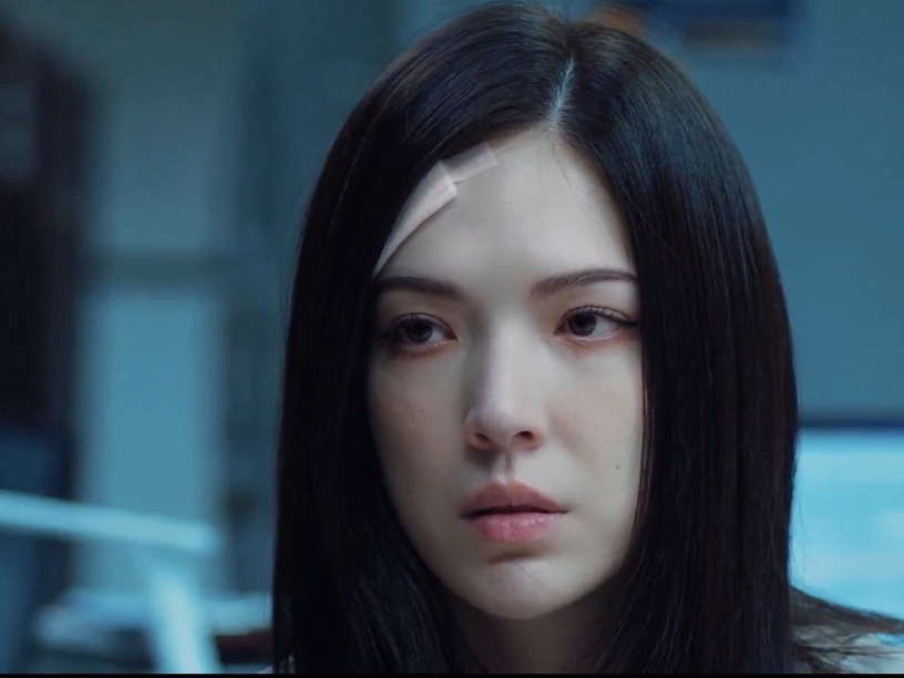 《她和她的她》什麼是「解離」?因為太痛苦了,林晨曦潛意識在避免自己「徹底崩潰」!