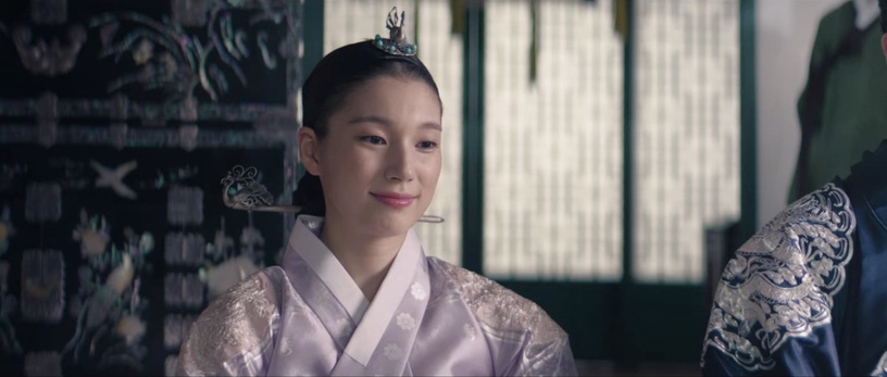 《王后傘下》配角竟演過這些劇!世子嬪是《千元律師》畫家姊姊,元孫演過金泰希女兒