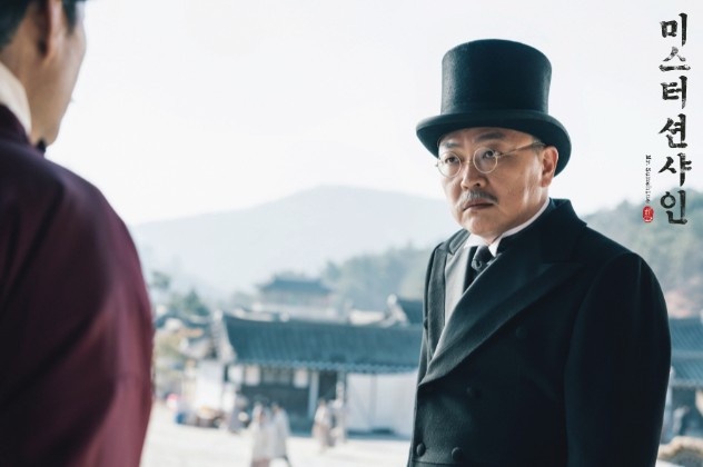 《王后傘下》配角竟演過這些劇!世子嬪是《千元律師》畫家姊姊,元孫演過金泰希女兒
