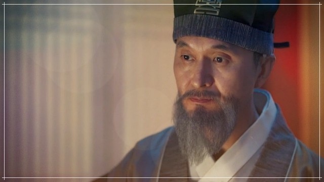 《王后傘下》配角竟演過這些劇!世子嬪是《千元律師》畫家姊姊,元孫演過金泰希女兒