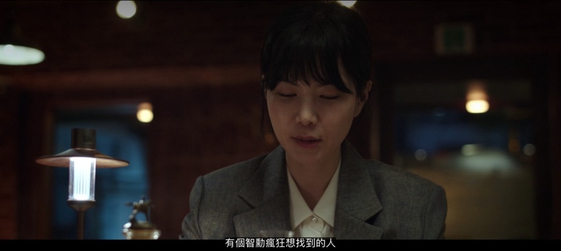 《千元律師》劇情「隱藏細節」!「水族箱的魚」象徵被困在過去的智勳,民赫是智勳迷弟