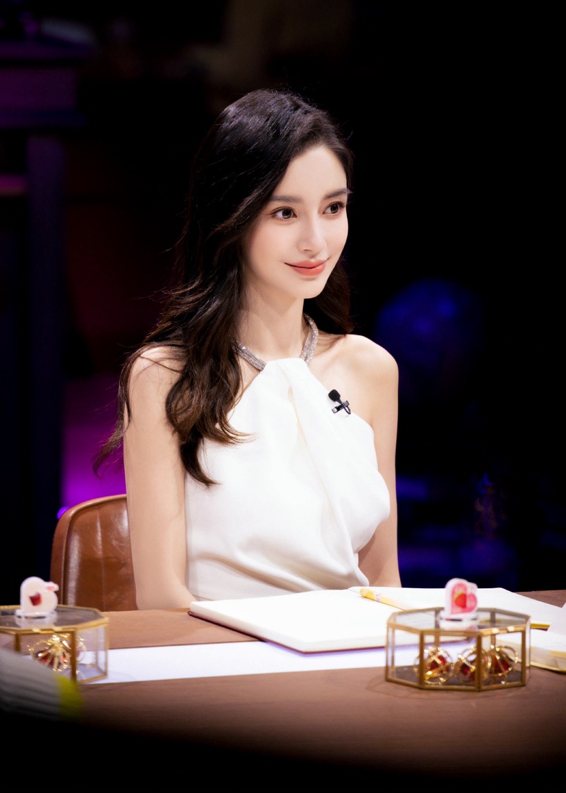 陸劇85花女星「收視成績PK」!唐嫣7部劇收視破1,趙麗穎8部,楊冪12部 是頂流中的頂流