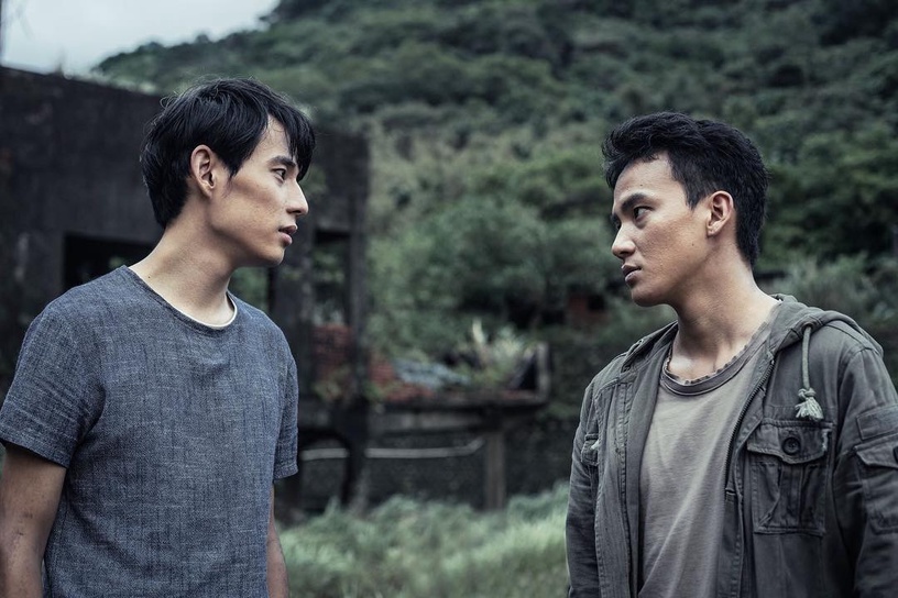 《她和她的她》「晨曦弟」徐鈞浩6個秘密!室友是《想見你》的他,竟習慣「寫遺書」?