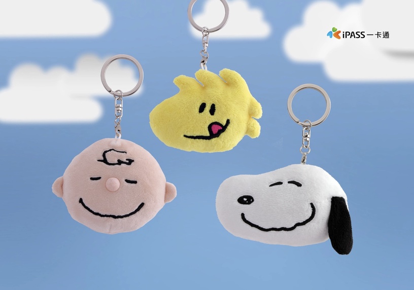 史努比迷要搶!「毛絨絨SNOOPY一卡通」登場,查理布朗、糊塗塌客也現身,「這天」開賣