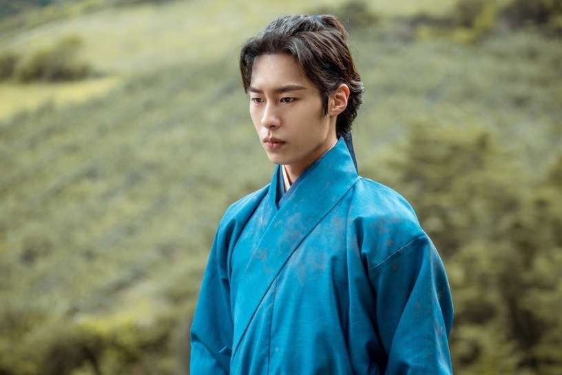 《還魂2:光與影》亮點+最新預告!落壽現身,李宰旭大開殺戒:「沒有人能活著離開!」