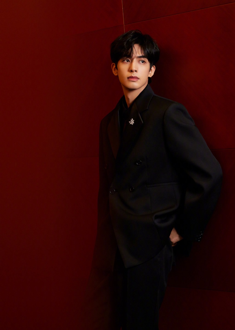 95後陸劇男星「影視發展」Top10!吳磊地位穩,王鶴棣勢頭強,王一博資源逆天,他很可惜