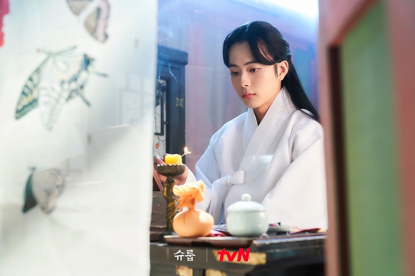 《王后傘下》柳善皓的可愛幕後!出演後意外激發探索美食愛好,對「粉紅色」無法讓步!