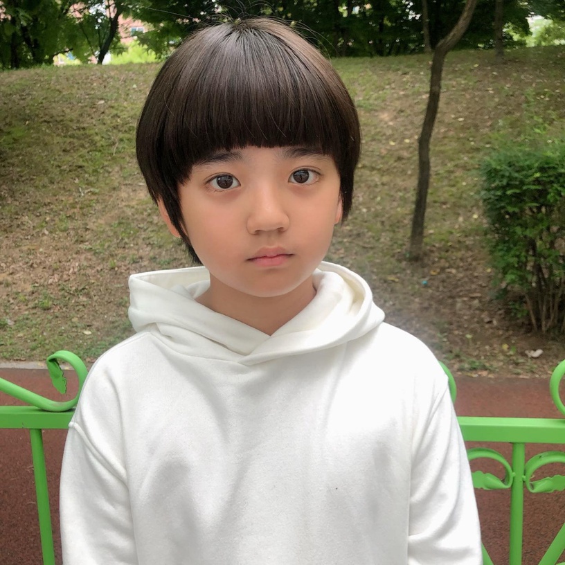 《財閥家的小兒子》「小宋仲基」金康勳秘密!是朴敘俊&文相敏師弟,女友竟長得像Irene