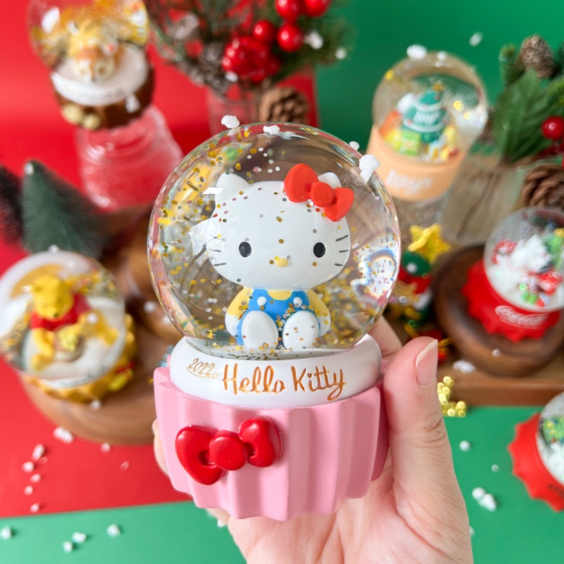 Kitty水晶球必搶!7-11夢幻「聖誕水晶球」大賞:小熊維尼、奇奇蒂蒂、可口可樂都現身