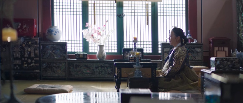 《王后傘下》角色「結局解析」!成枏會讓位給元孫,大妃始終最愛權力,廢妃為全劇最慘