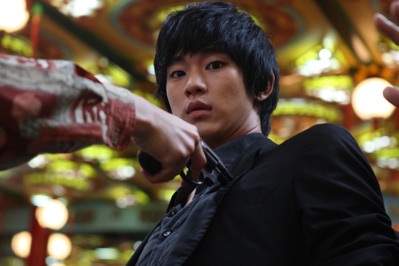 《王后傘下》金憓秀合作的隱藏男神!曾搭過李鍾碩、朴寶劍,竟能叫趙寅成「親愛的」?